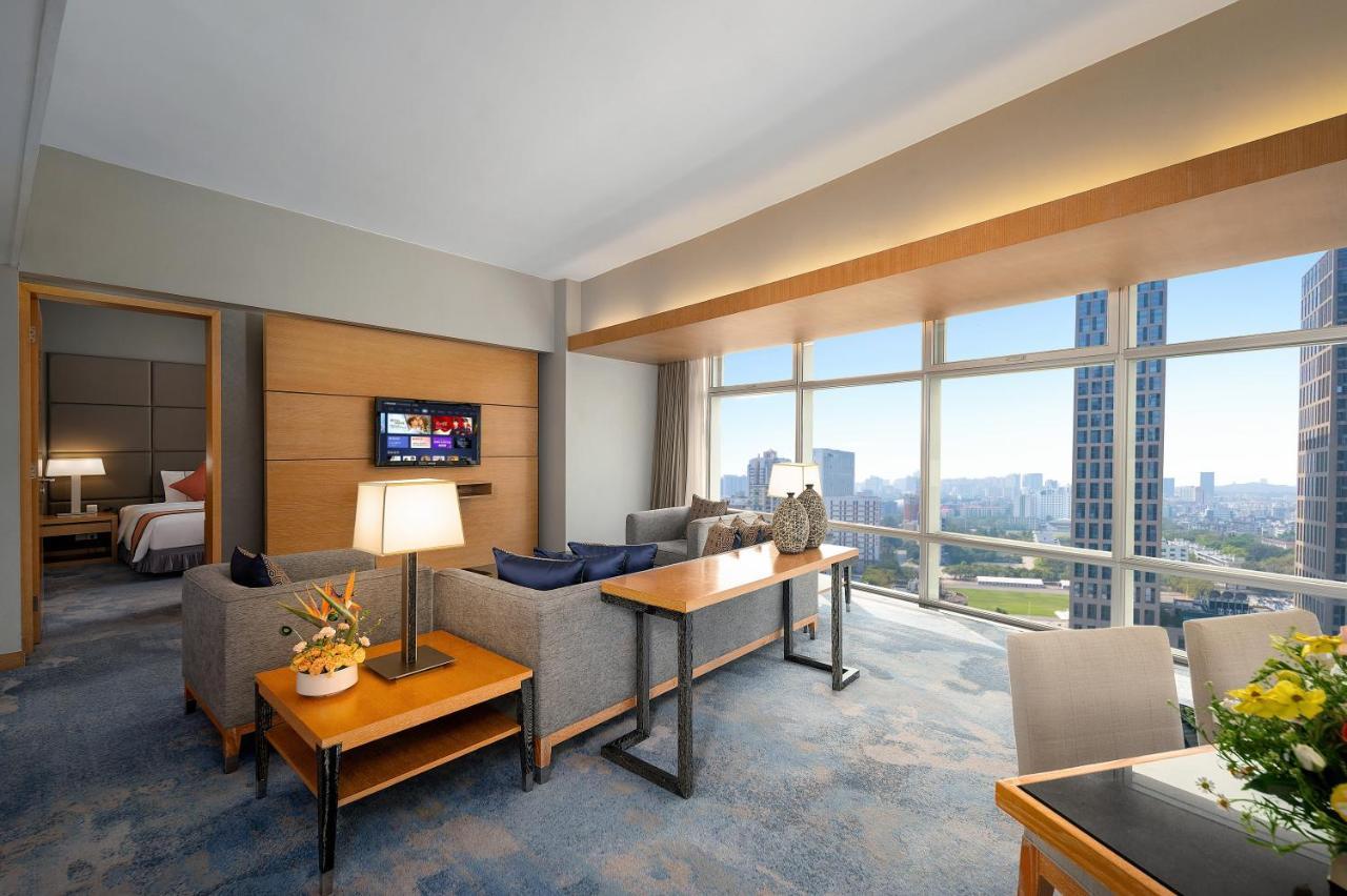 Jianguo Hotel Гуанчжоу Экстерьер фото